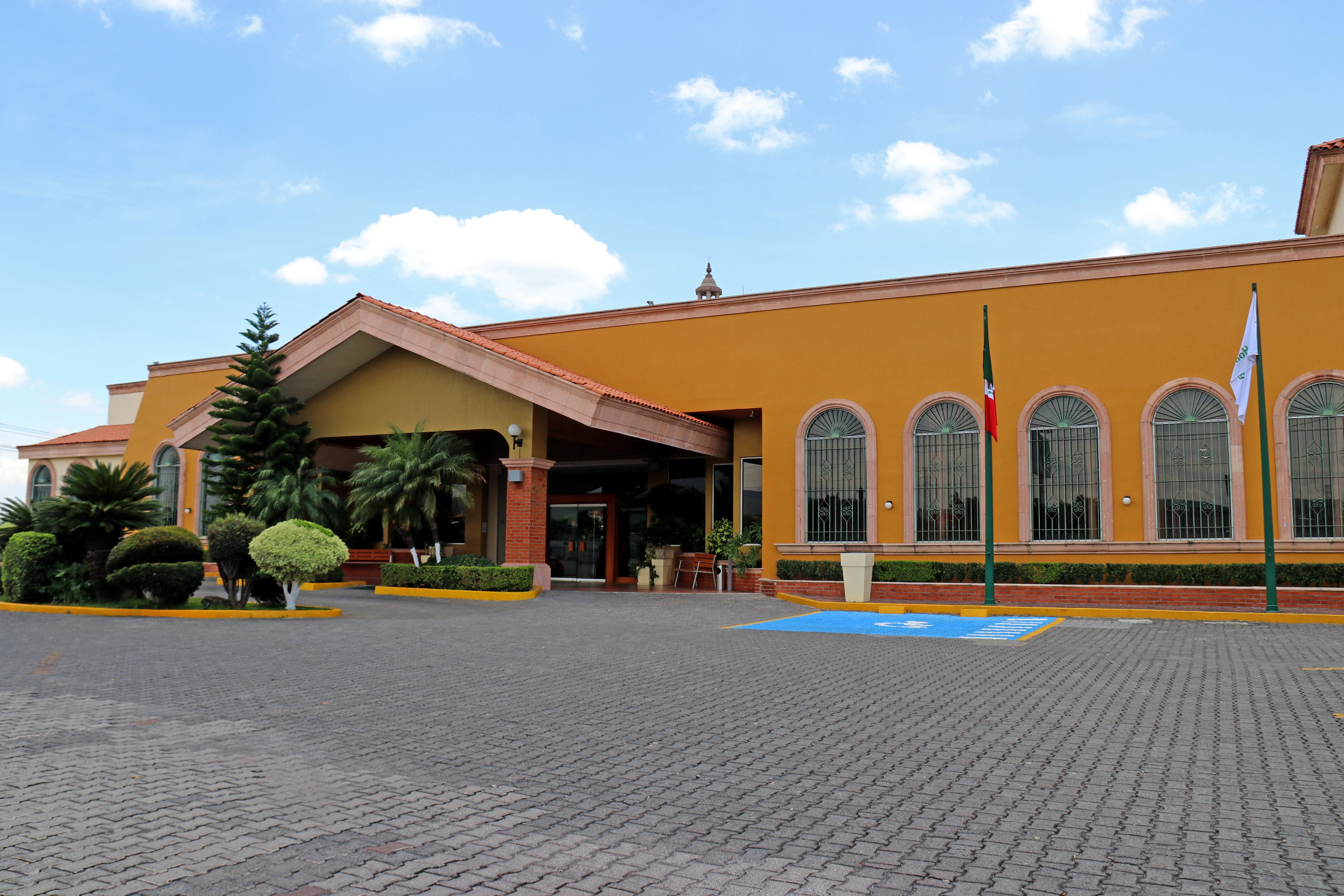 Holiday Inn La Piedad By Ihg Esterno foto