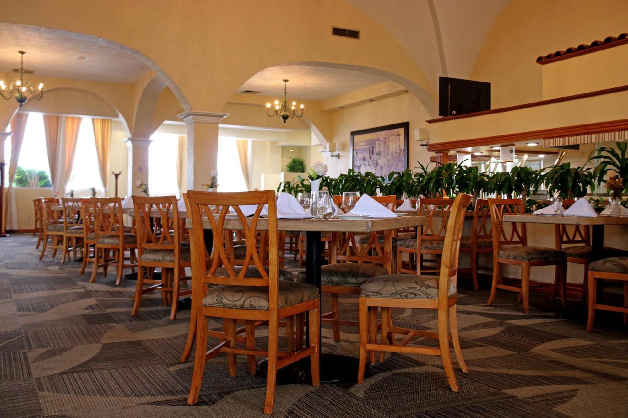Holiday Inn La Piedad By Ihg Esterno foto