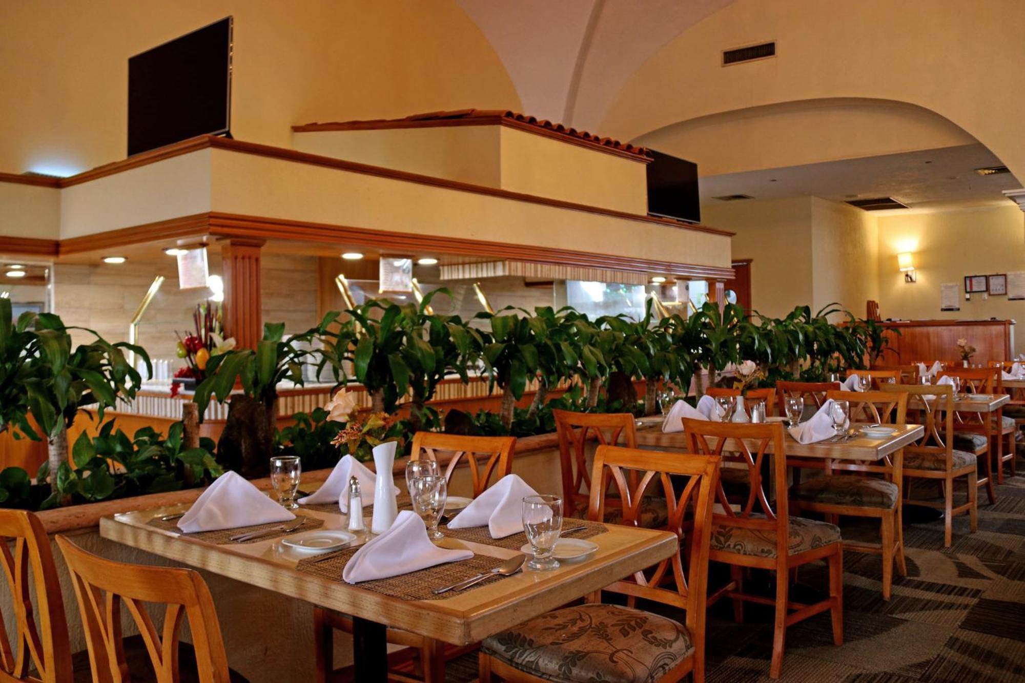Holiday Inn La Piedad By Ihg Esterno foto