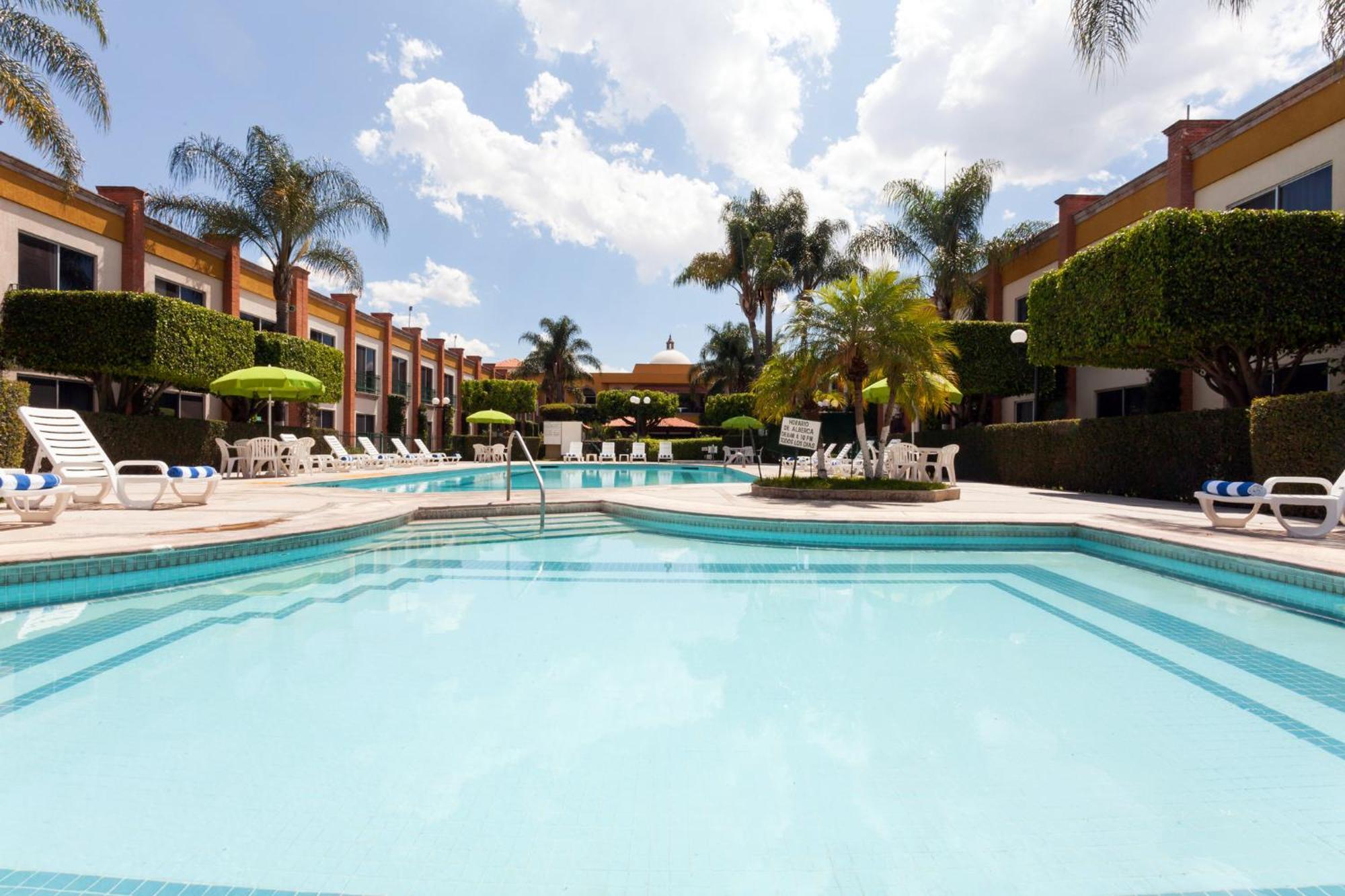 Holiday Inn La Piedad By Ihg Esterno foto