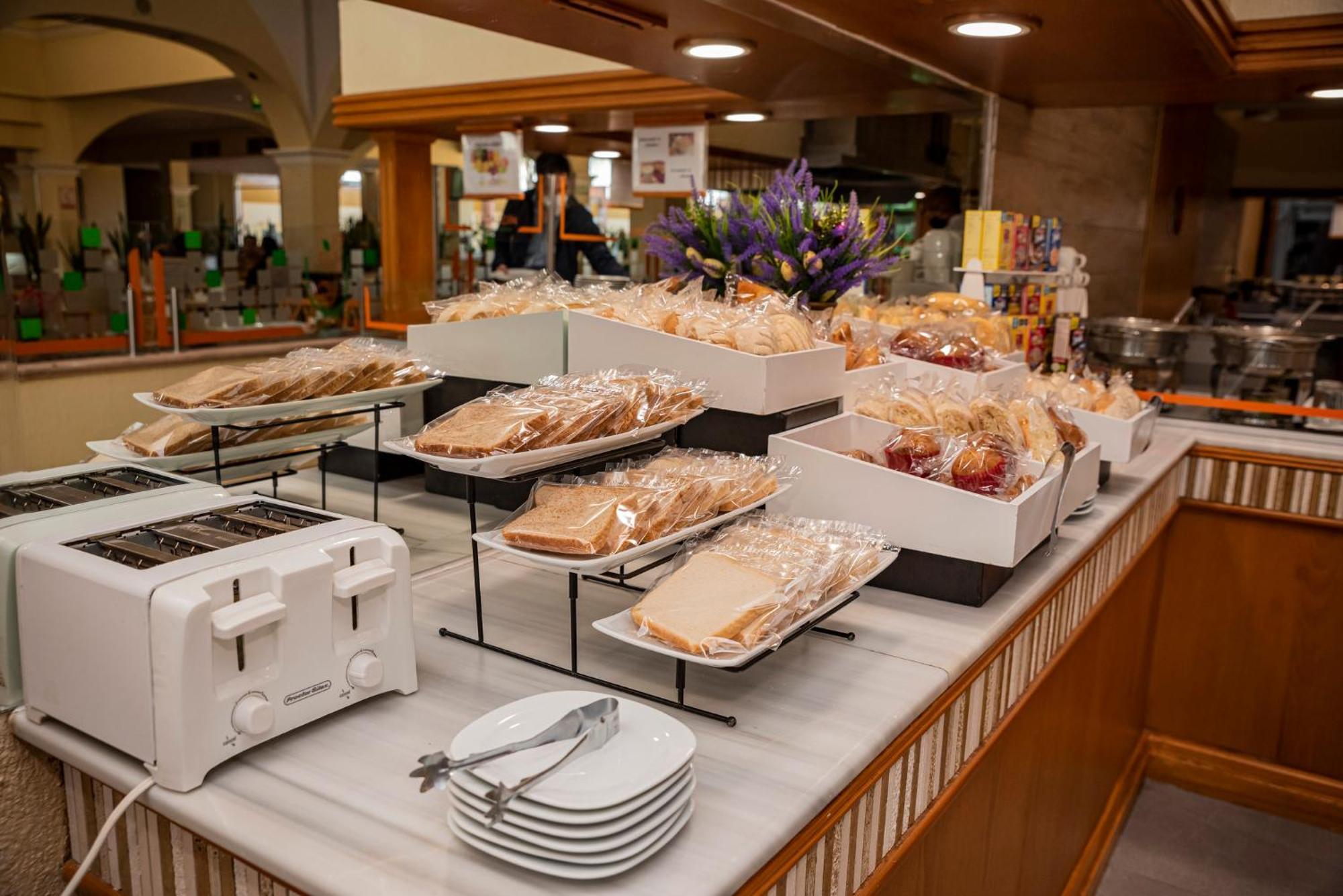 Holiday Inn La Piedad By Ihg Esterno foto