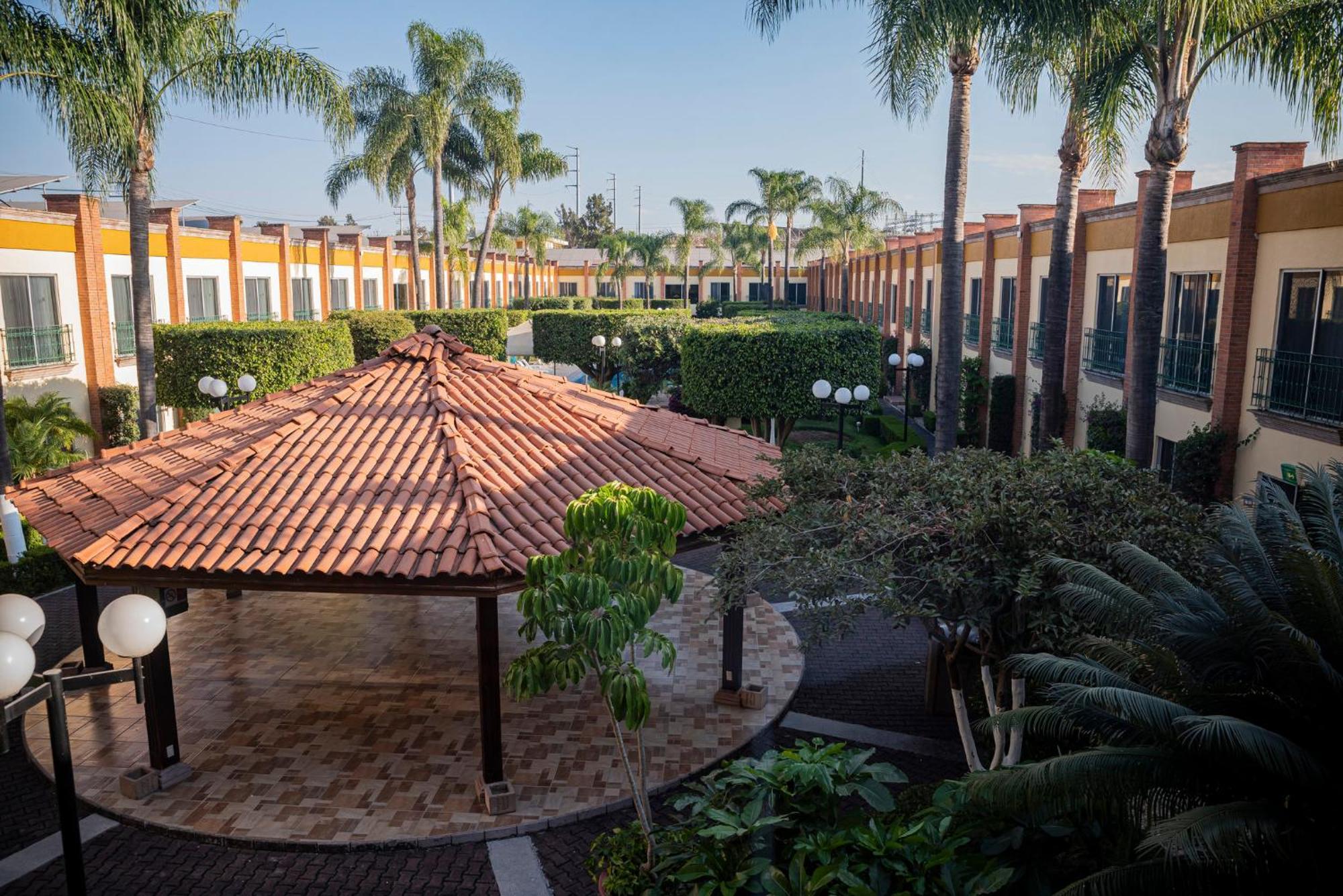 Holiday Inn La Piedad By Ihg Esterno foto