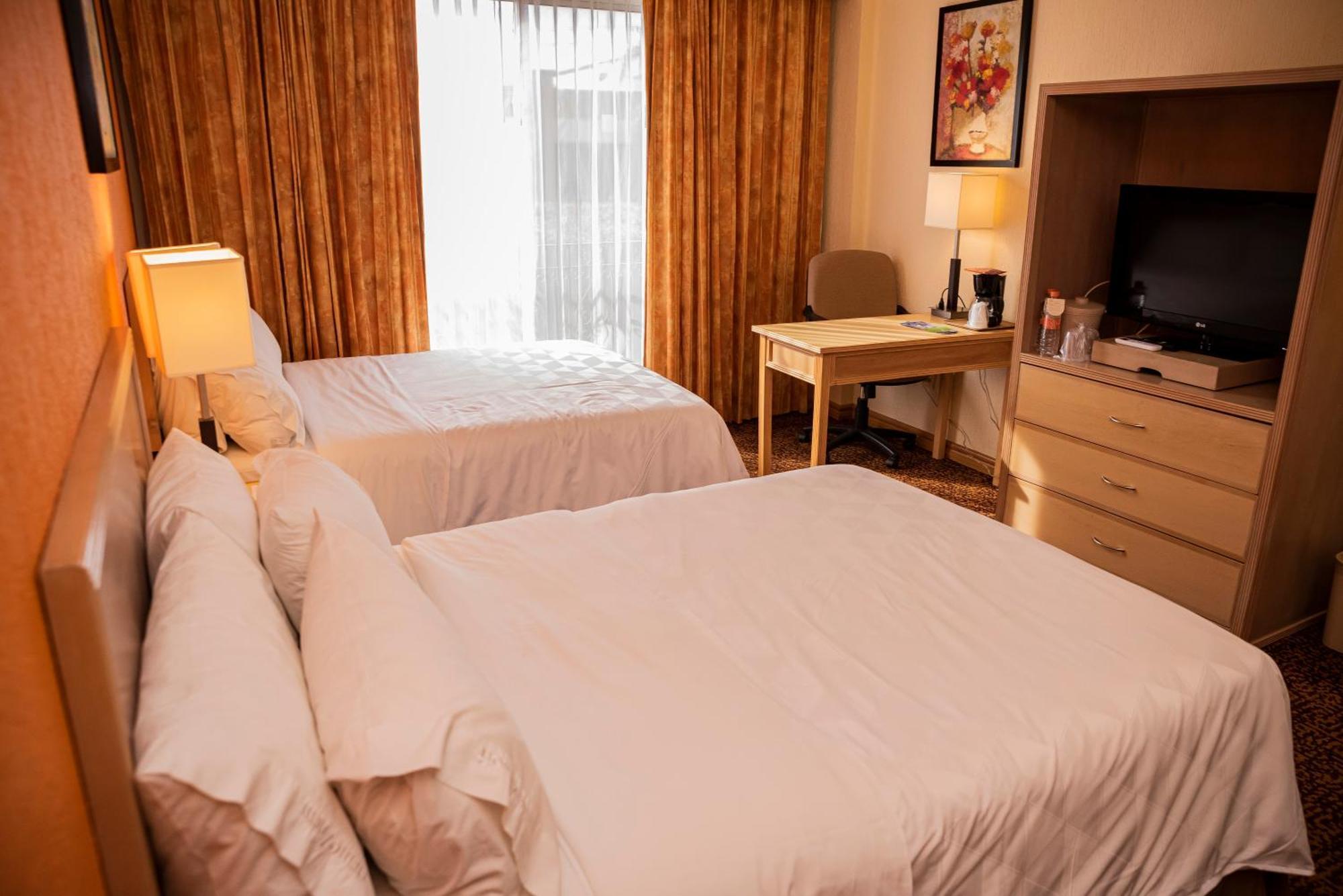 Holiday Inn La Piedad By Ihg Esterno foto